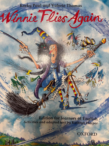 Libro En Inglés Winnie Flies Again Con Actividades Sin Usar