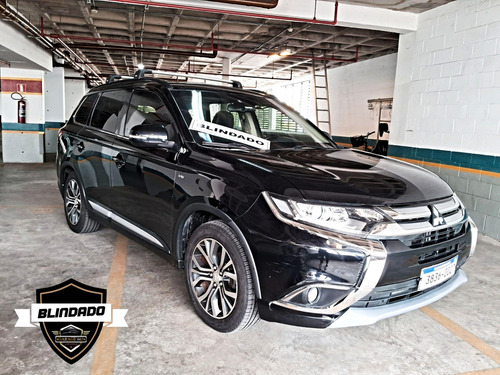 Mitsubishi Outlander 3.0 GT 4X4 V6 24V GASOLINA 4P AUTOMÁTICO