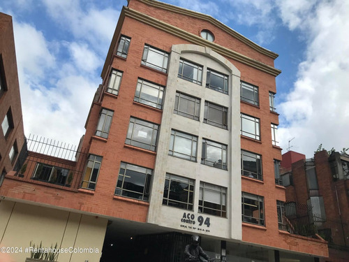 Comercial En  Chico(bogota) Rah Co: 24-1346