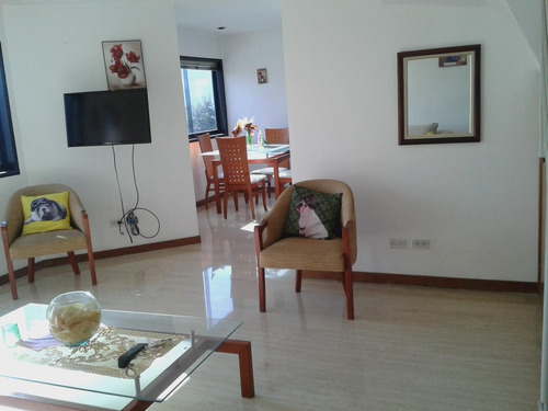 Sm Apartamento En Alquiler En El Rosal 23-2292 Yg