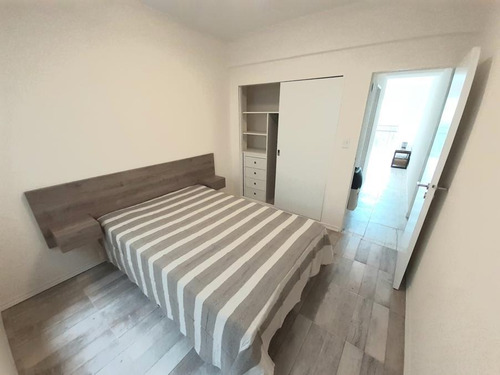 Imagen 7 de 9 de Vendo Departamento 2 Ambientes Zona Centro