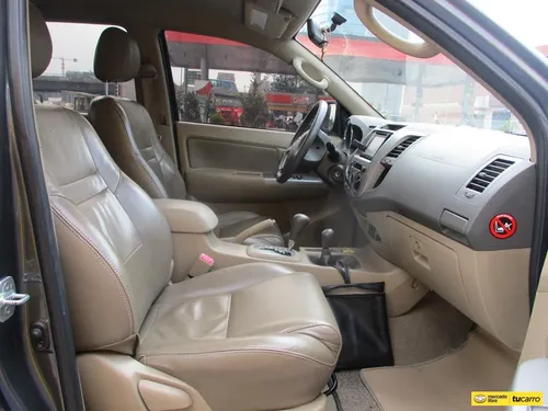Toyota Fortuner Sr5 4x4 2700cc At Aa