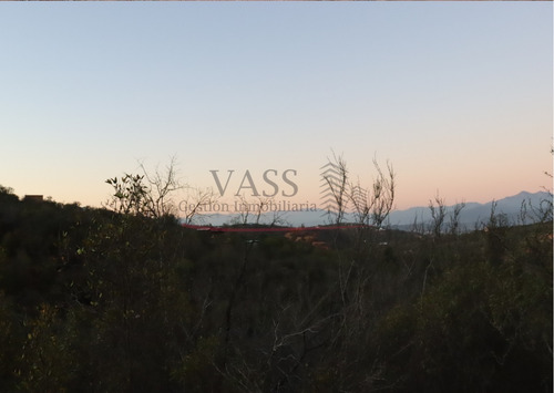 Vass Vende Parcela Con Construcción Biosustentable, Limache
