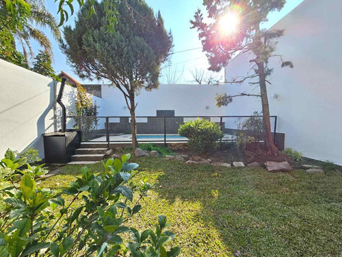 Espect Casa-pilet-jardi-parr-playrrom-quinta Galli