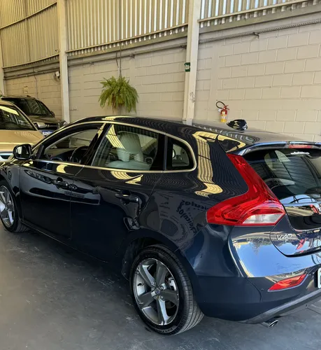 Imagem de Volvo V40 2014 2.0 T4 Dynamic Aut. 5p