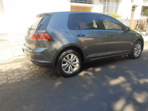 Imagen 8 de 18 de Volkswagen Golf 2016 1.4 Comfortline Tsi Dsg