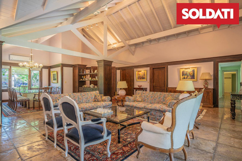 Highland Park Cc, Alberti, Venta De Casa Lote 2800 Metros