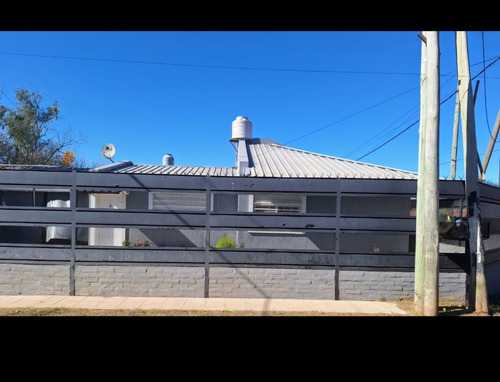 Vendo O Permuto Casa Berisso Bs As X Otra En M De Ajó, Sber