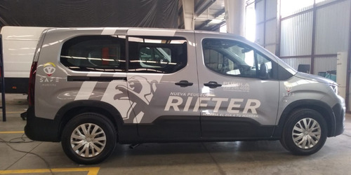 Imagen 3 de 9 de Peugeot Rifter Active Para Personas Con Capacidad Limitada