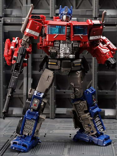 Imagen 2 de 7 de Transformers Optimus Prime Commander