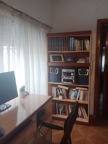 Apto Credito!! Excelente Propiedad Con Detalles Unicos, Sobre Carlos Pellegrini Al 600 Padua Sur