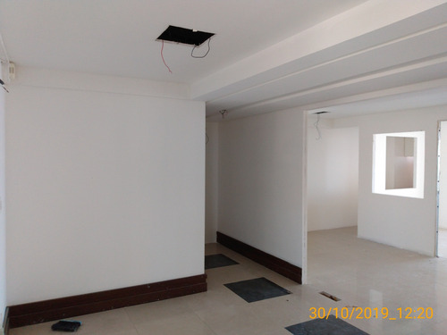 Imagem 2 de 16 de Conj. Comercial Para Alugar Na Cidade De Fortaleza-ce - L10812