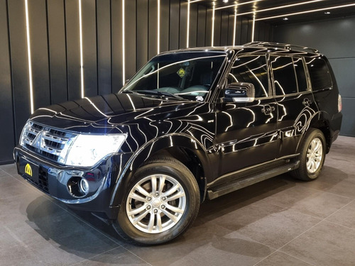 Mitsubishi Pajero Full HPE Full 3.2 4x4 T.I.Diesel 5p Automático.