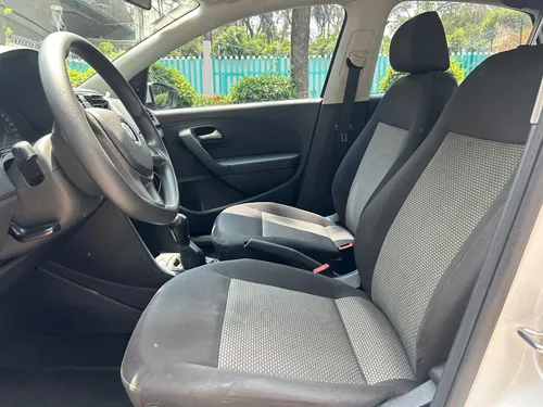 Volkswagen Vento 1.6 Starline Mt