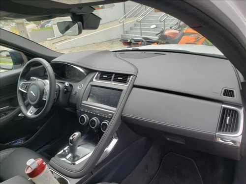Jaguar E-pace 2.0 16v P250 R-dynamic S Awd