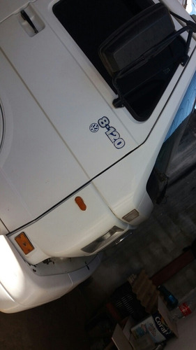 Imagem 3 de 8 de Volkswagen 8120