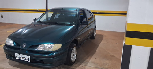 Renault Mégane hatch 1.6 Rn 5p