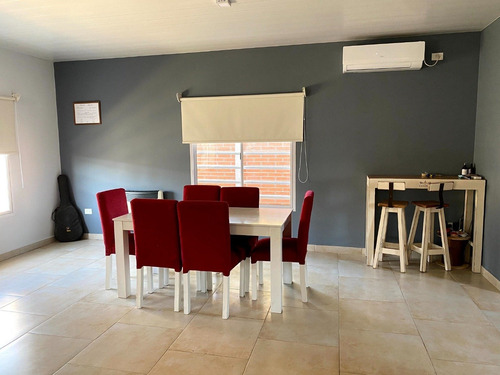 Imagen 5 de 16 de Casa En Venta Luján - Jauregui