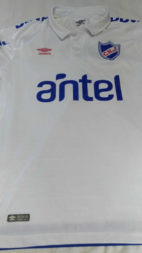 Camiseta De Fútbol Nacional Uruguay Umbro Original 120 Años 