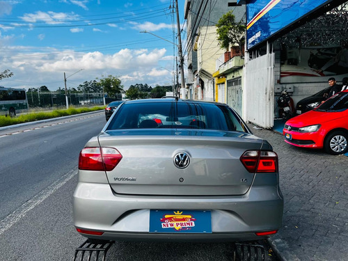 Volkswagen Voyage 1.6 Vht Total Flex 4p
