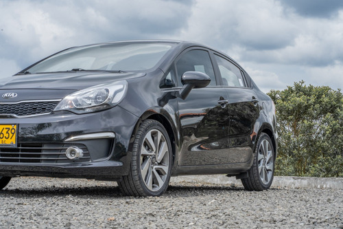 Kia Rio Spice R 2017 Aut 1400cc