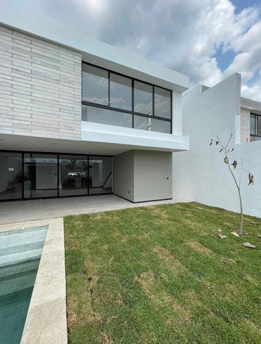 Casa En Venta Merida, Temozon Norte, Modelo Arenna, Entrega Inmediata