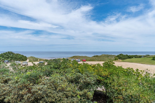 Imagen 8 de 26 de Hermosa Casa Frente A La Playa