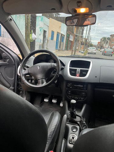 Peugeot 207 2.0 Sedan Xt Hdi Premium