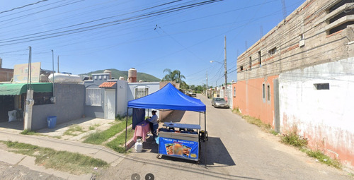Casa En Venta Tlajomulco, Jalisco. Recuperación Bancaria Laab1