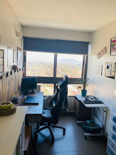 Departamento En Venta De 2 Dorm. En Las Condes