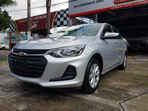 Imagen 4 de 12 de Chevrolet Onix Lt 2021 1.0 Turbo T/m