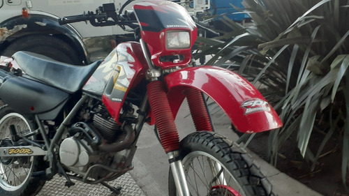 Imagen 3 de 10 de Honda Xr 200. Impecable. 1998