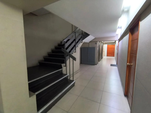 Se Vende Oficina Metro Alcántara Las Condes