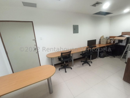 Imagen 4 de 8 de Oficina En Alquiler Los Ruices María Eugenia Chirinos 0412 2576158