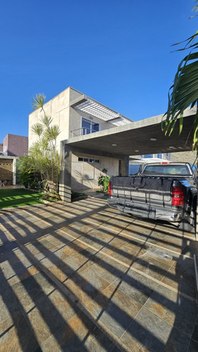 Casa Paraiso