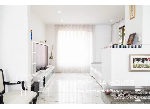 Excelente Penthouse En Salitre Con Ubicación Privilegiada