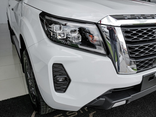 Imagem 3 de 14 de Nissan Frontier 2.3 Td Cd Platinum 4x4