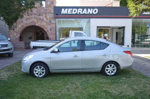 Nissan Versa 1.6 Exclusive At