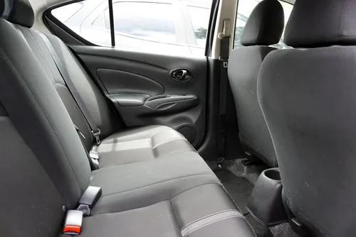 Nissan Versa 1.6 Drive
