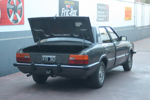 Ford Taunus 2.3 Ghia