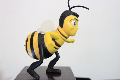 Bee Movie Historia De Una Abeja Mac Donald Buzz Coleccion