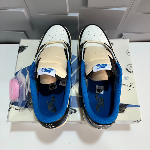 Air Jordan 1 Low Travis Scott X Fragment 42 (Usado)