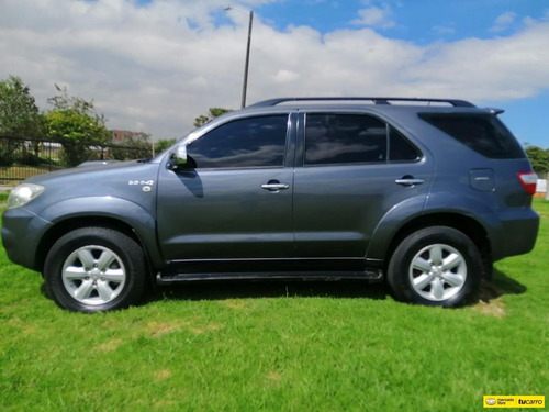 Toyota Fortuner Mt 3.0 4x4 Turbo Diesel