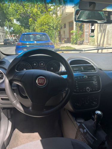 Fiat Punto 1.4 Attractive C/radio Integrada