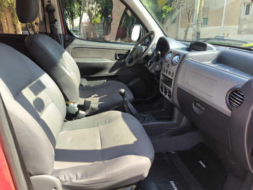 Peugeot Partner Patagónica 1.6 Vtc Plus