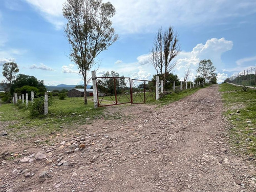 Terreno En Venta En Colonia Ajuchitlán, Colón, Querétaro