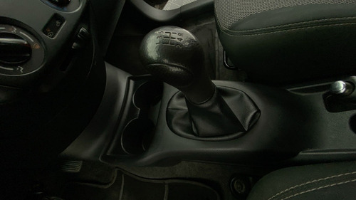Nissan Versa 1.6 Advance