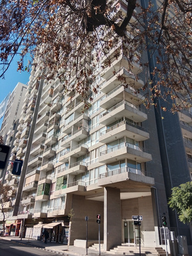 Vive En Un Departamento Cómodo Y En Excelente Estado.