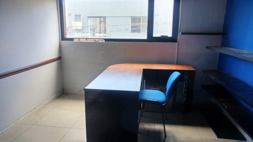 Imagen 7 de 20 de Oficina En Venta. Muy Buen Estado. Escucha Oferta!!!