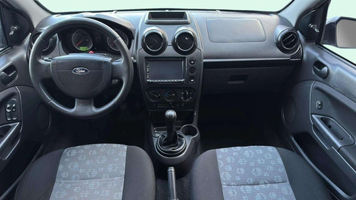 Ford Fiesta 1.0 ROCAM HATCH 8V FLEX 4P MANUAL